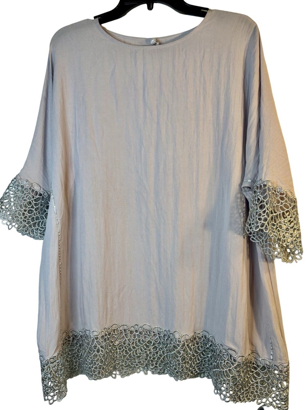 Boutique Brand women’s blouse grey with silver lace trim XL sz 18 Flowy dolman s